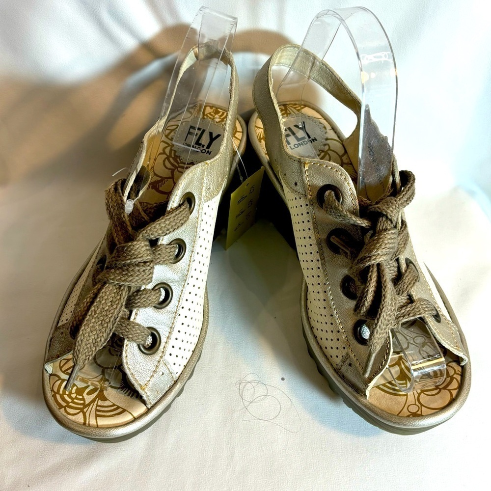 FLY LONDON Sz 38 Yuta Lace Up Leather Sandals Wedge Style Heel NEW WITH TAG